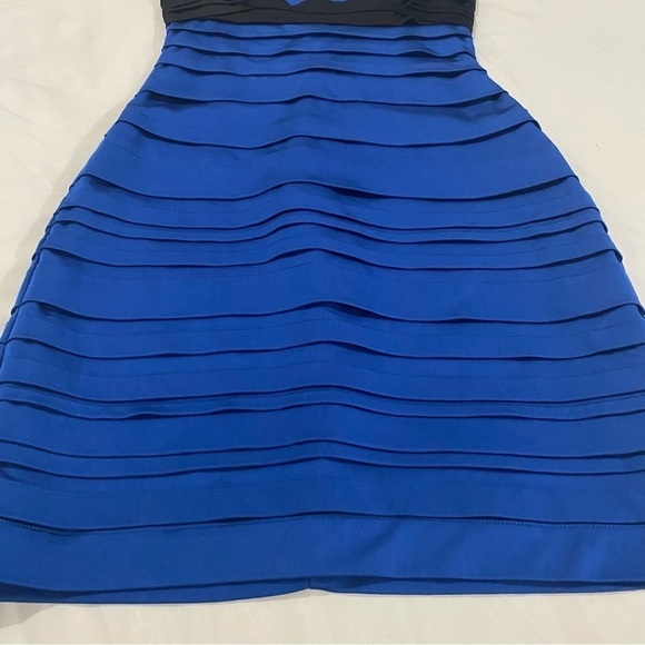 OH SO GORGEOUS BCBGMAXAZRIA MIDI  COCKTAIL DRESS MIDNIGHT BLUE COLOR SIZE 0 - Picture 7 of 7